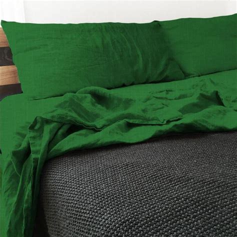 Emerald Green Sheets | amulette