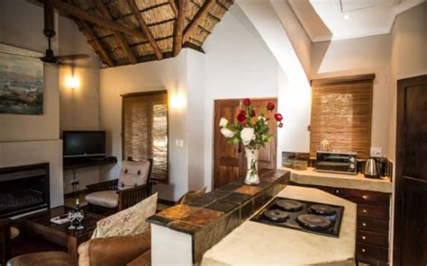 Raptors Lodge in Hoedspruit, South Africa from 109$, photos, reviews ...