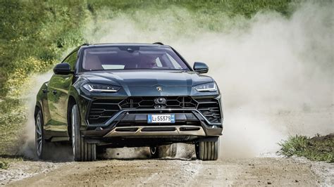 Lamborghini Urus Off-Road Package 2018 4K 2 Wallpaper - HD Car Wallpapers #11390