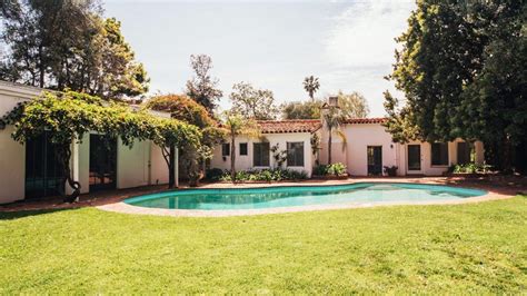 Marilyn Monroe's Last House Lists for $6.9 Million