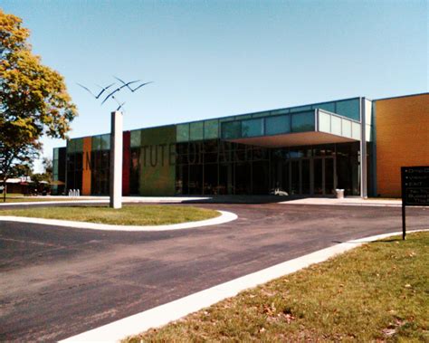 Flint Institute of Arts | Front entrance. | Chris Chan | Flickr