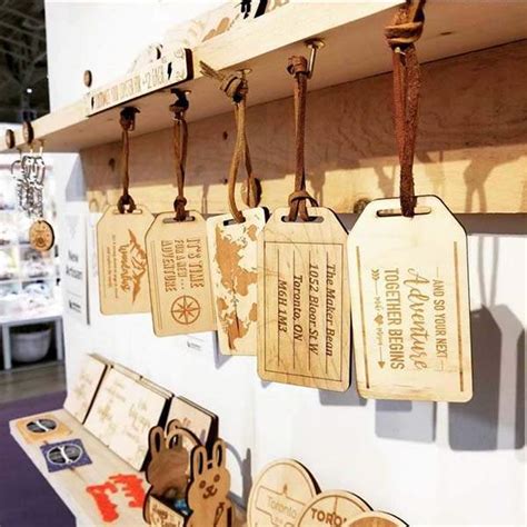 Handmade Personalized Laser Cut Wooden Luggage Tag | Gadgetsin