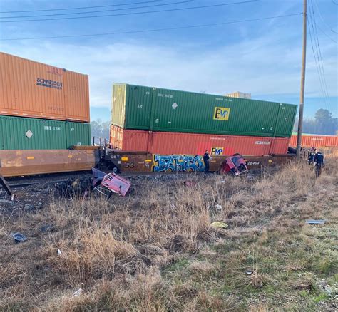 Houston-area crash between truck, Union Pacific train kills driver ...