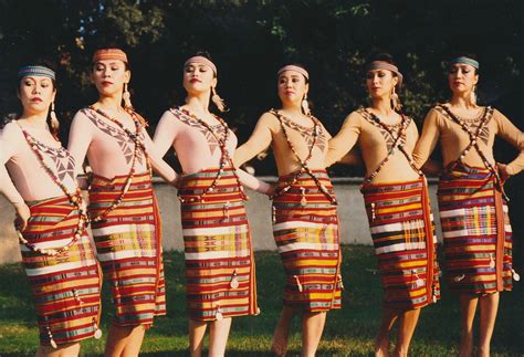 Igorot dance | Ethnic outfits, Traditional outfits, How to wear