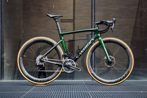 Specialized Tarmac_2020-2 - Canadian Cycling Magazine