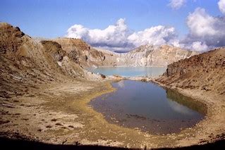 Crater | Crater lakes of 白根山 (Mt. Shirane). Canon AE-1 with … | Flickr