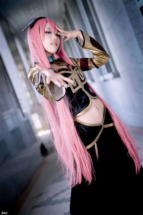 Pin by Megan van Laaren on Vocaloid&Utauloid | Cosplay, Vocaloid ...