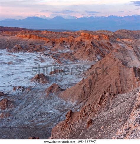 6,225 Valle De La La Luna Images, Stock Photos & Vectors | Shutterstock