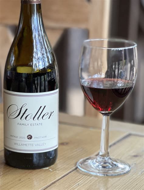 Food Hunter's Guide to Cuisine: 8 Must-Have Pinot Noirs To Pair With ...