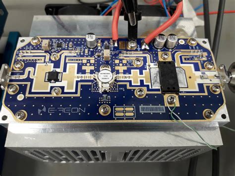 2.4 - 2.5 GHZ RF Power Amplifier 250 W - sv1afn.com