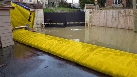 Water-Gate Flood Barrier