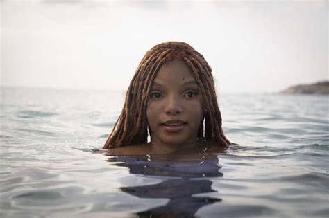 The Little Mermaid review: Halle Bailey and nostalgia can't save this remake : NPR