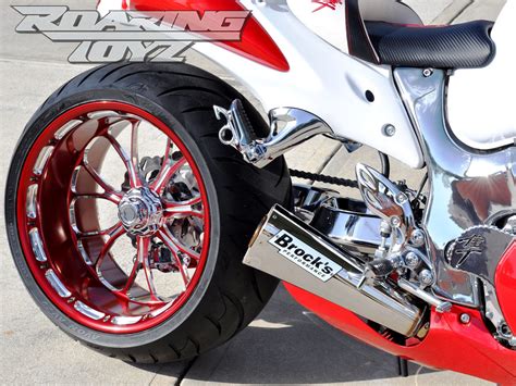 Suzuki hayabusa with custom roaring toyz single sided swingarm 300 PM Red Heathen wheels ...