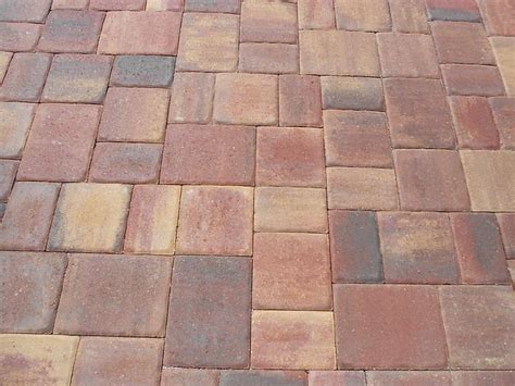 Mega Olde Towne Pavers - Tuscan Paving Stone