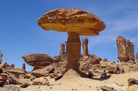 Secret Sahara reveals fairytale formations and ancient lakes | New ...