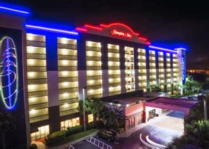 $219 - Port Canaveral Hotel w/ Free Airport Shuttle Hampton Inn Cocoa Beach