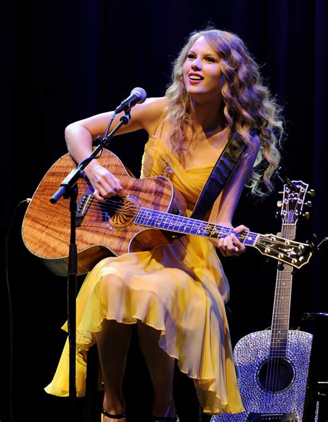 Taylor Swift - Country Music Photo (43966356) - Fanpop