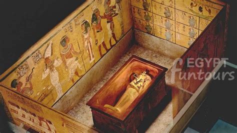 Artifacts from Tutankhamun's Tomb - Egypt Fun Tours