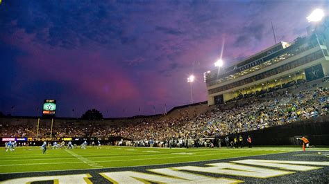 Vanderbilt in talks for new football stadium | wbir.com