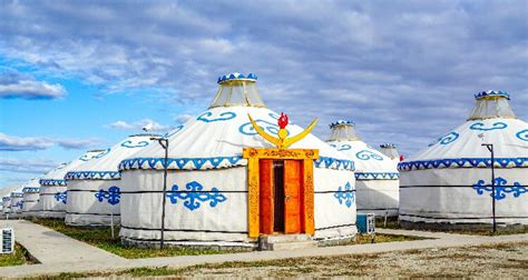 Hulunbuir Travel Guide: Things to Do, Travel Tips