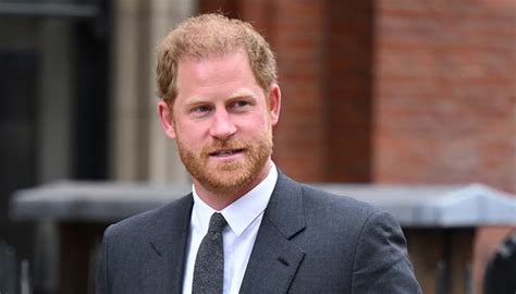 Prince Harry praised for ‘doing the right thing by' ailing King Charles ...