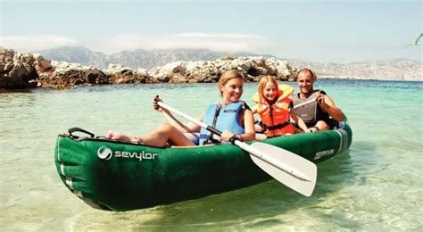 Best Inflatable Canoes: Ultimate Guide and Reviews - PaddlingSpace.com