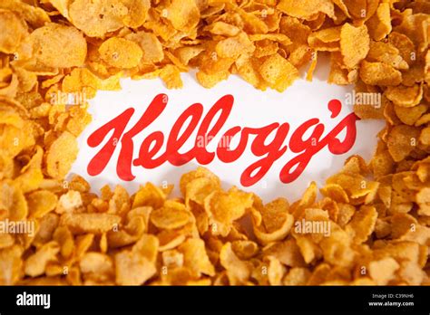 Illustrative image of the Kellogg's logo and famous branded corn flakes Stock Photo - Alamy