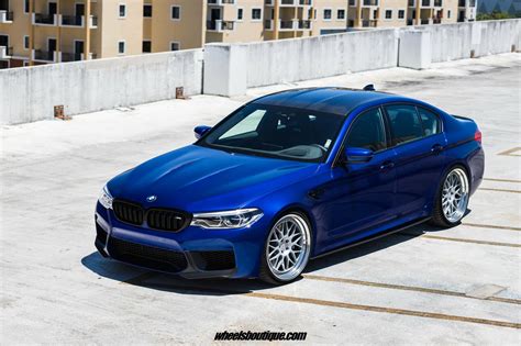 BMW M5 F90 Blue HRE Classic 300 Wheel | Wheel Front