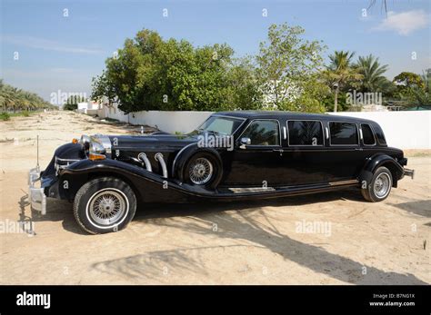 Black Retro Limousine Car Stock Photo - Alamy