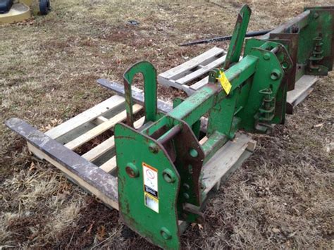 John Deere Pallet Forks Tractor Loaders - John Deere MachineFinder