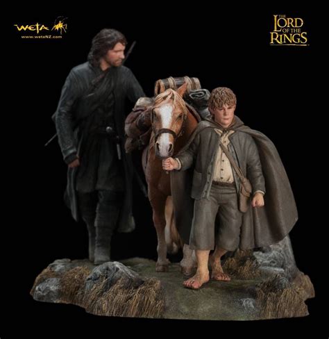 LOTR Statue Fellowship of the Ring Set 3 | Lord of the rings, Weta workshop, Fellowship of the ring