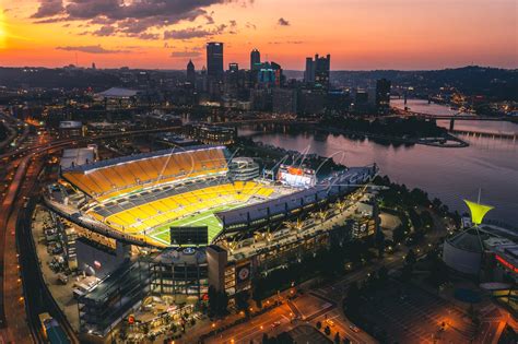 Pittsburgh Photo Print - Heinz Field (Acrisure Stadium) and Pittsburgh ...