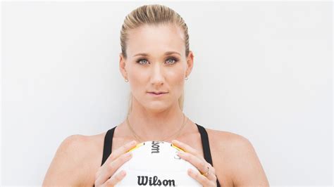 Olympian Kerri Walsh Jennings has a sweet health secret - http://dietnutritionadvise.com ...