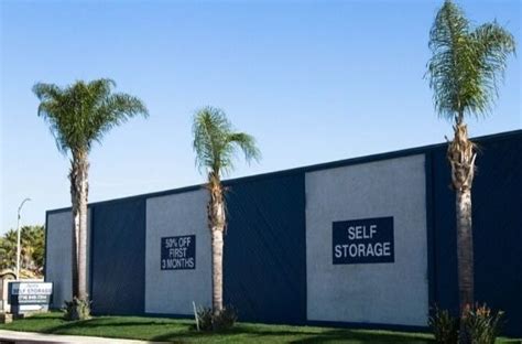 Affordable Self Storage Units | Ayres Self Storage Huntington Beach