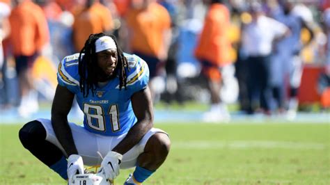 LA Chargers: Mike Williams could have a tough season at the worst time