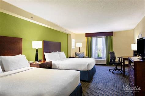 Standard Room | Holiday Inn & Suites Daytona Beach on the Ocean | Daytona Beach Condo Rentals