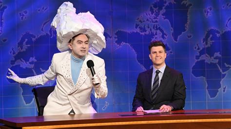 'SNL': Iceberg Who Sunk the Titanic Goes Viral