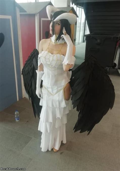 Albedo Cosplay – Telegraph