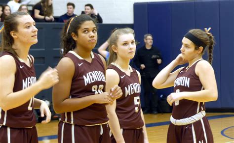 Versatile Mendon ready for Federation Tournament - Pickin' Splinters