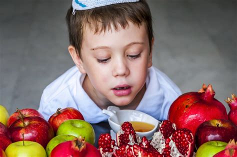 Getting Your Children Involved in the Jewish High Holidays | Gutterman ...