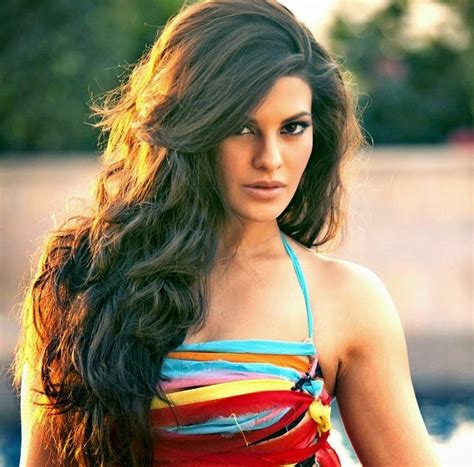 Jacqueline Fernandez Hairstyles Collection | Fashion