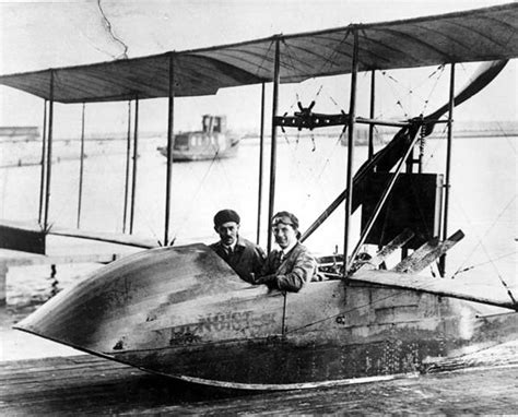 The first-ever commercial air flight, Tony Jannus (r) flew passenger ...