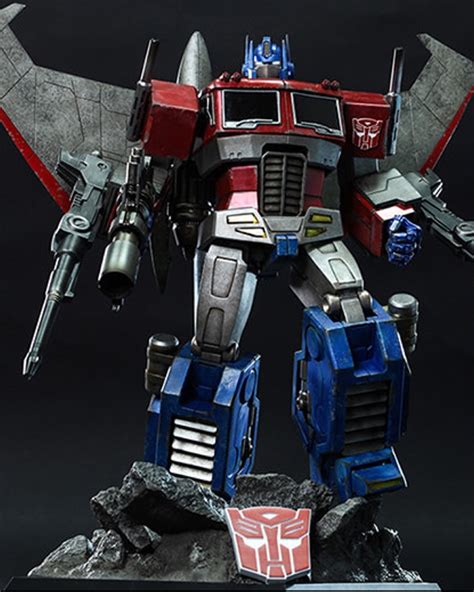 Custom-Made Transformable LEGO Optimus Prime — GeekTyrant