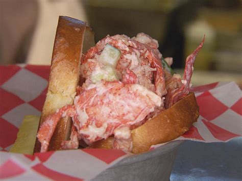 Recipe: Smack Shack Lobster Roll - CBS News