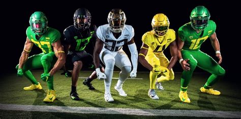 Baylor unveils new Oregon-esque uniforms - Footballscoop