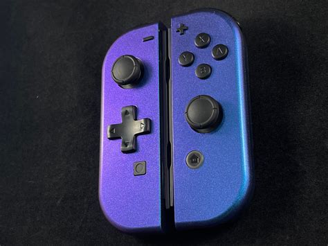 Chameleon Purple & Blue Chrome Joycons With Dpad — Your Custom Joycons