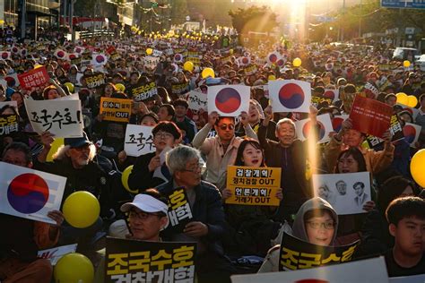 South Korean Politician Resigns After Weeks of Protests - The New York Times