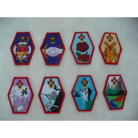 ROVER SCOUT BADGES FULL SET CURRENT ISSUE | Shopee Philippines