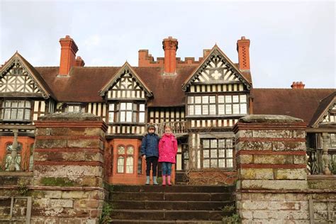 Wightwick Manor and Gardens {National Trust} - What the Redhead said