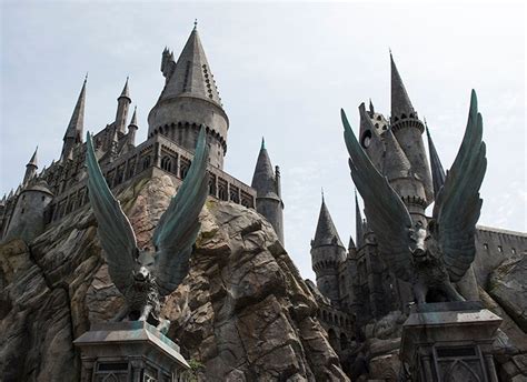 This Hogwarts Digital Escape Room Is 100% Free (and Actually Really ...